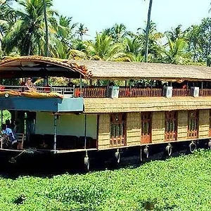Hotel Jct Houseboats